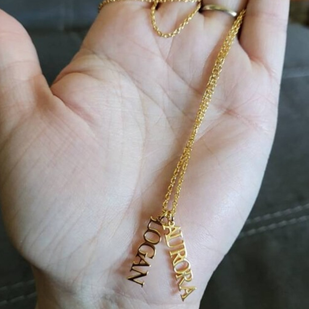 Birth Flower Necklace - Collier personnalisé avec plusieurs noms, bijoux
