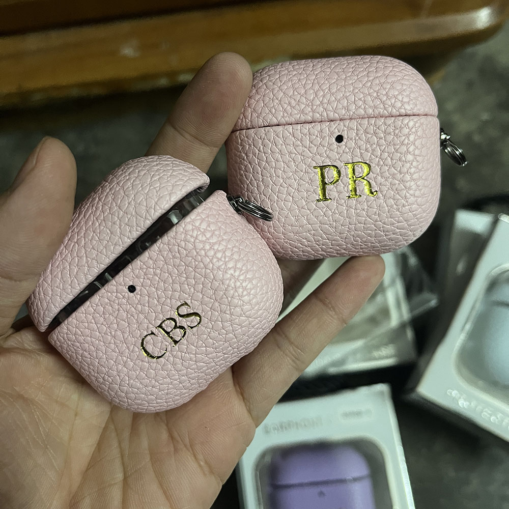 Étui Airpods 1 2 3 4 Pro 2, le - Monogram Keychain Leather avis et prix