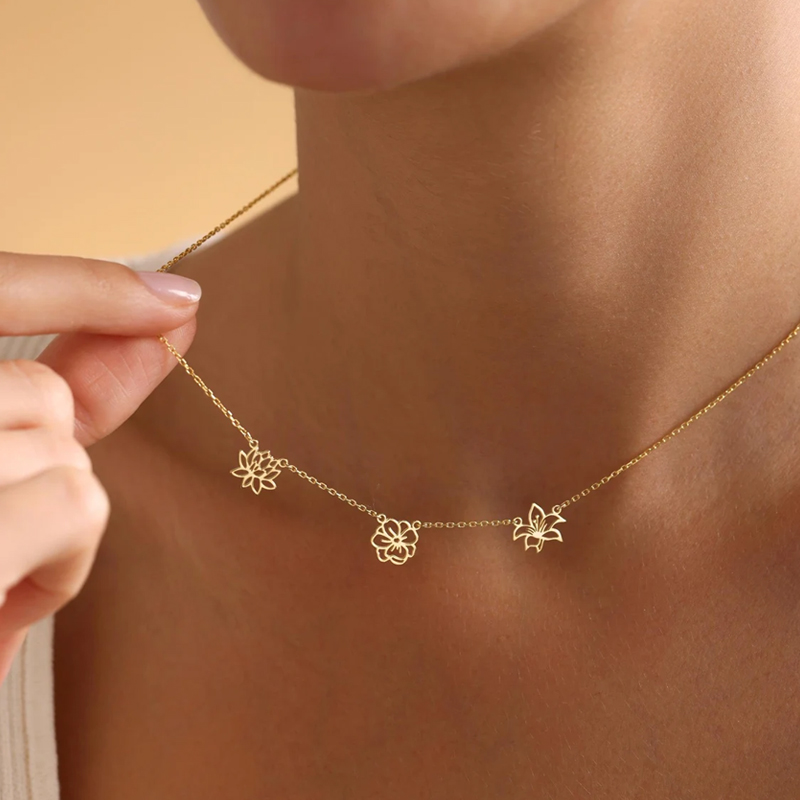 Collier de fleurs de naissance - Birth Flower Necklace avis et prix